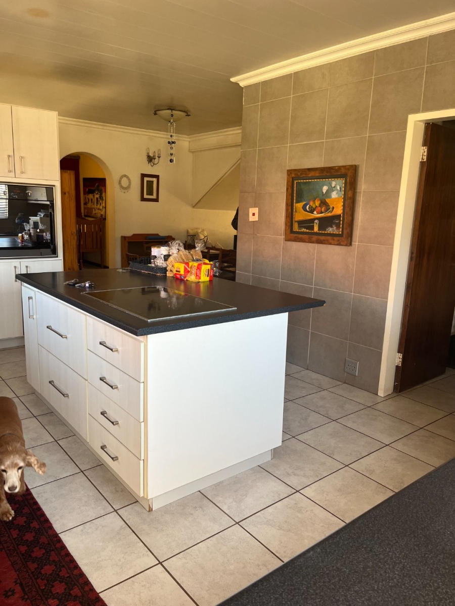 3 Bedroom Property for Sale in Wilkoppies North West